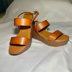 Jellypop Brown Faux Leather Sandals with Woven Wedge Sz 8.5